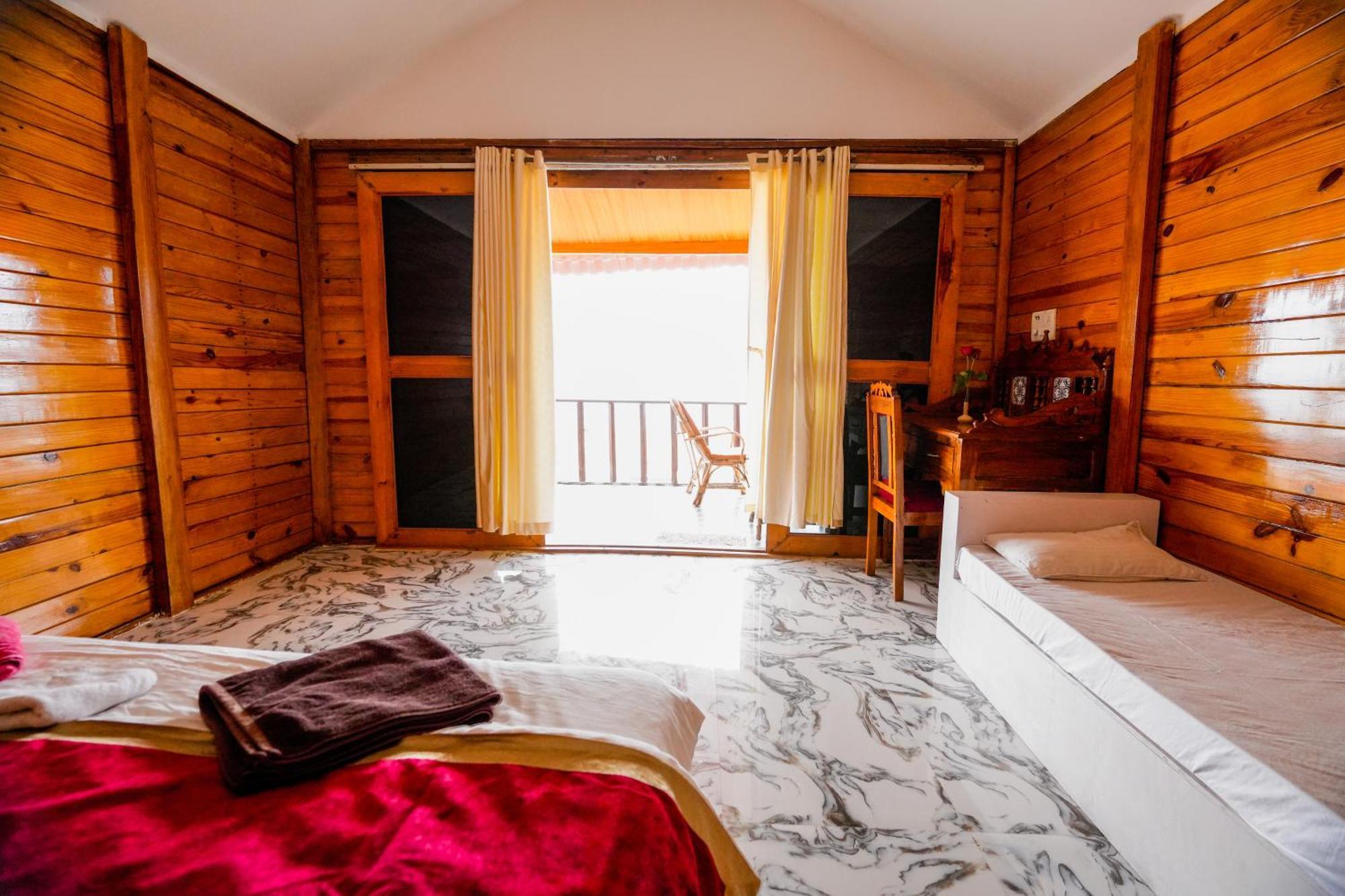 Om Sai Beach Resort Агонда Экстерьер фото