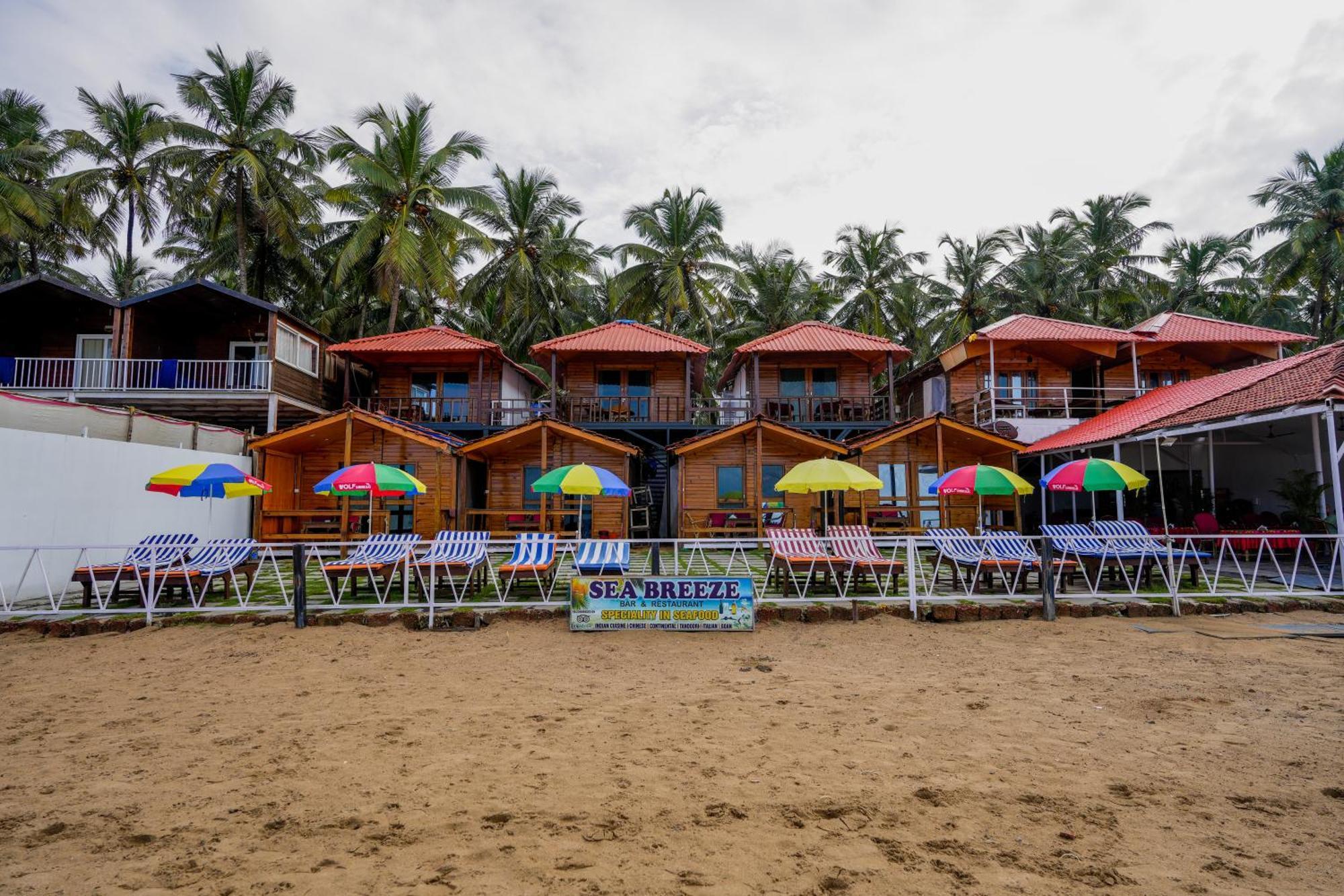 Om Sai Beach Resort Агонда Экстерьер фото